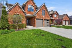 2091 PENNYROYAL STREET  London North (North D), ON N5X 0E6