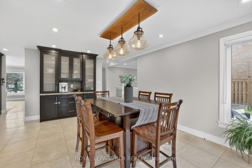 35 Mccabe Crescent, Caledon, ON - Indoor Photo Showing Dining Room