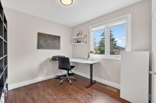 35 Mccabe Crescent, Caledon, ON - Indoor Photo Showing Other Room