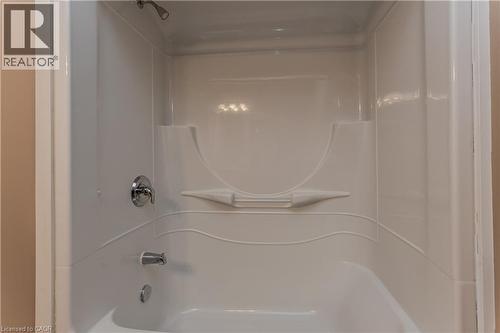 2165 Itabashi Way Unit# 31, Burlington, ON - Indoor Photo Showing Bathroom