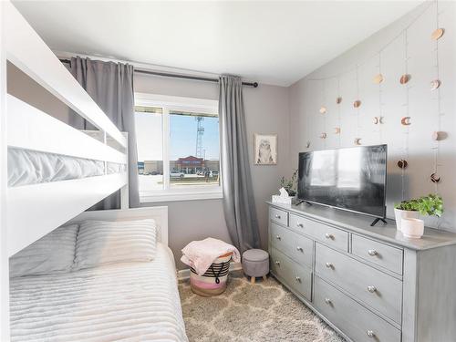 1087 Nairn Avenue, Winnipeg, MB - Indoor