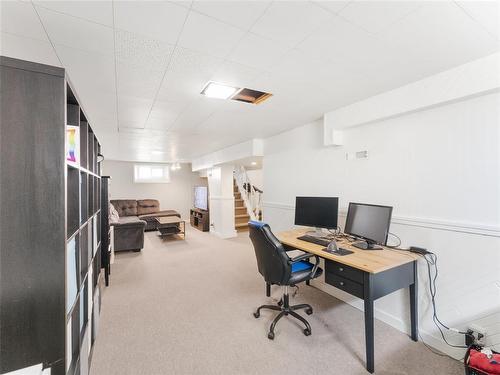 1087 Nairn Avenue, Winnipeg, MB - Indoor Photo Showing Other Room
