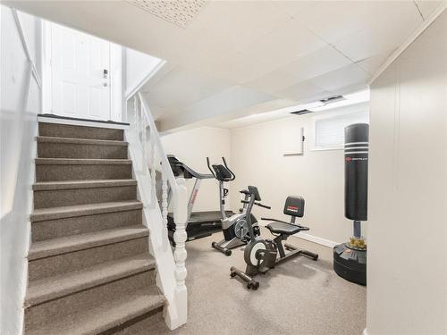 1087 Nairn Avenue, Winnipeg, MB - Indoor Photo Showing Gym Room