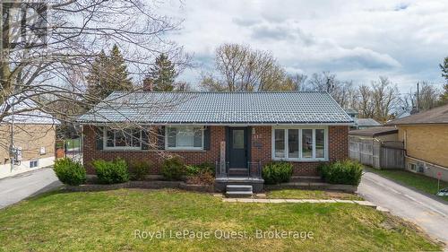 113 NORTH STREET N  Orillia, ON L3V 3S7