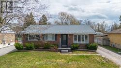 113 NORTH STREET W Orillia, ON L3V 3S7