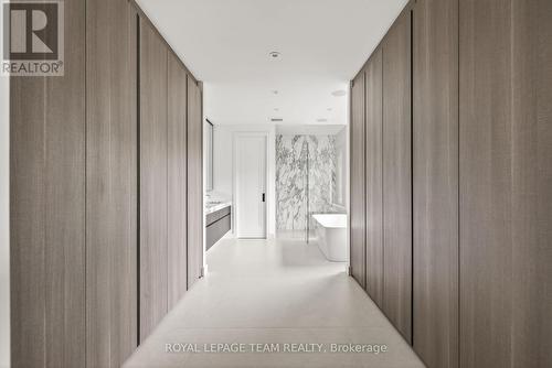 511 Fraser Avenue, Ottawa, ON - Indoor