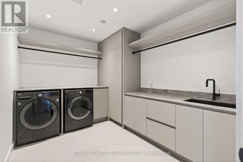 511 Fraser Avenue, Ottawa, ON - Indoor Photo Showing Laundry Room