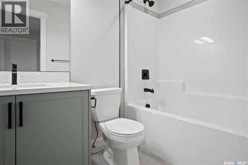 4744 Buckingham Drive, Regina, SK - Indoor Photo Showing Bathroom
