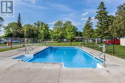 Community use area - pool - 