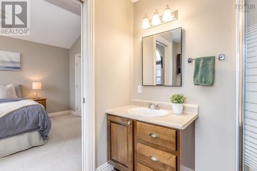 27 Fleetview Drive, Halifax, NS - Indoor Photo Showing Bathroom