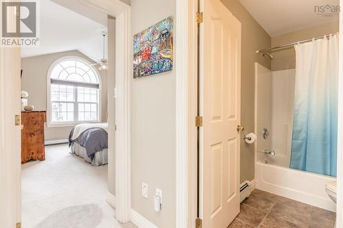 27 Fleetview Drive, Halifax, NS - Indoor