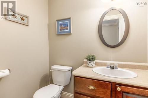 27 Fleetview Drive, Halifax, NS - Indoor Photo Showing Bathroom