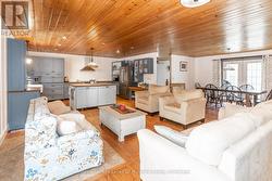 living area to kitchen - 