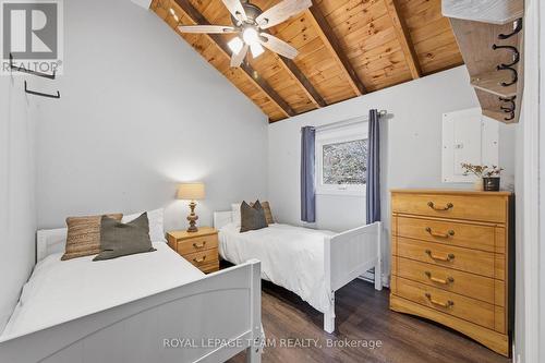 69 O2 Otter Lake Road, Rideau Lakes, ON - Indoor Photo Showing Bedroom