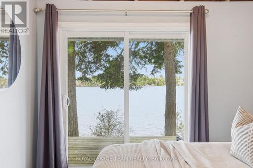 69 O2 Otter Lake Road, Rideau Lakes, ON - Indoor Photo Showing Bedroom
