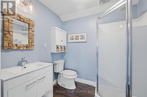 69 O2 Otter Lake Road, Rideau Lakes, ON - Indoor Photo Showing Bathroom