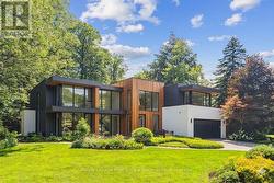 1258 RAVINE DRIVE  Mississauga, ON L5J 3E4