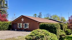 10000 ERIE STREET Lambton Shores (Port Franks), ON N0M 2L0