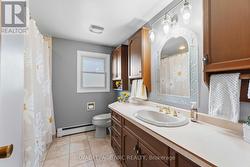 main bathroom - 