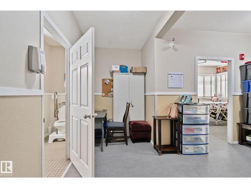 9512 154 St Nw, Edmonton, AB - Indoor Photo Showing Other Room
