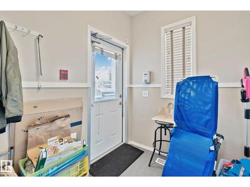 9512 154 St Nw, Edmonton, AB - Indoor