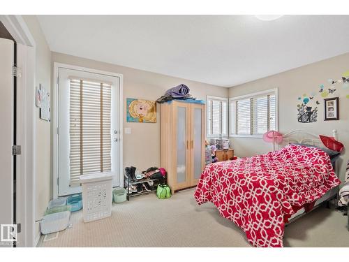 9512 154 St Nw, Edmonton, AB - Indoor Photo Showing Bedroom
