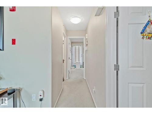 9512 154 St Nw, Edmonton, AB - Indoor Photo Showing Other Room
