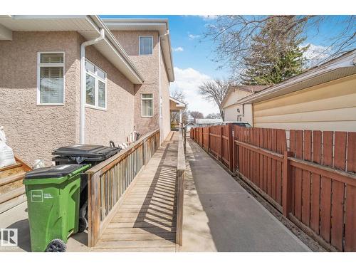 9512 154 St Nw, Edmonton, AB - Outdoor With Exterior