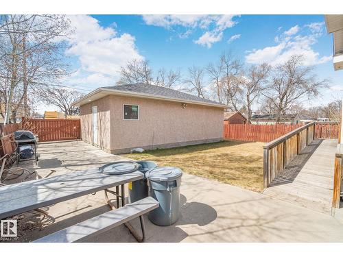 9512 154 St Nw, Edmonton, AB - Outdoor