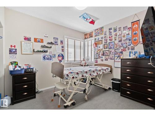 9512 154 St Nw, Edmonton, AB - Indoor
