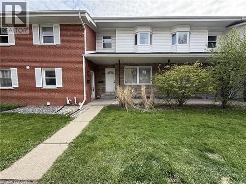 284 WESTCOURT Place  Waterloo, ON N2L 2R7