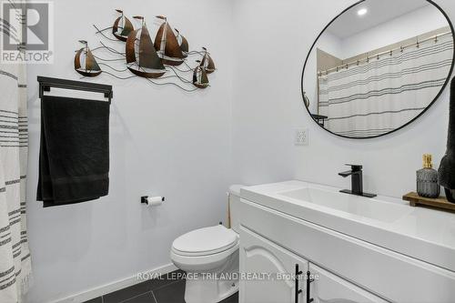 73.5 Hughes Street, St. Thomas, ON - Indoor Photo Showing Bathroom