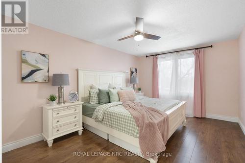 51 Briarsdale Crescent, Welland (N. Welland), ON - Indoor Photo Showing Bedroom