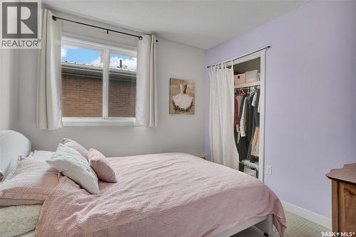 11 1604 Main Street, Saskatoon, SK - Indoor Photo Showing Bedroom