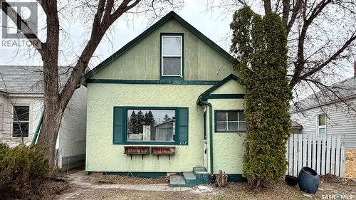 217 L Avenue N, Saskatoon, SK - Outdoor With Exterior