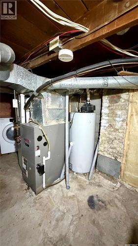 217 L Avenue N, Saskatoon, SK - Indoor Photo Showing Basement