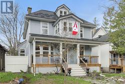286 ZEPHYR AVENUE  Ottawa, ON K2B 5Z8