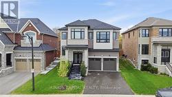75 BETHPAGE CRESCENT Newmarket, ON L3X 1B8