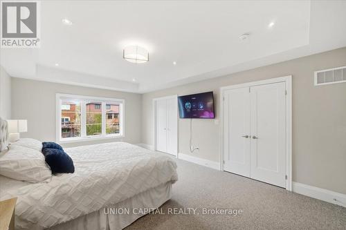 75 Bethpage Crescent, Newmarket, ON - Indoor Photo Showing Bedroom