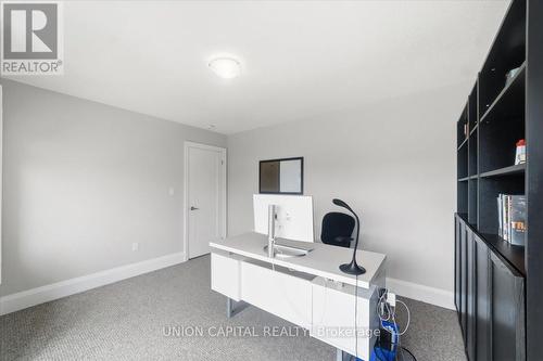 75 Bethpage Crescent, Newmarket, ON - Indoor