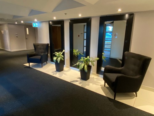 Mud Room - 706-505 Rue St-Francois, Brossard, QC - Indoor Photo Showing Other Room