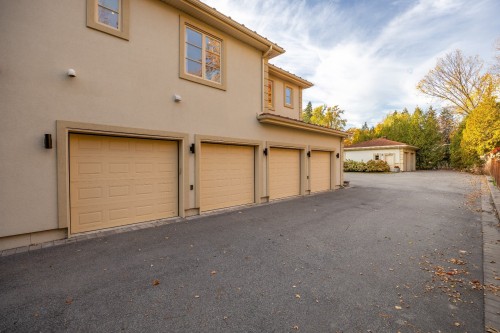 Garage - 20110 Ch. Lakeshore, Baie-D'Urfé, QC - Outdoor With Exterior