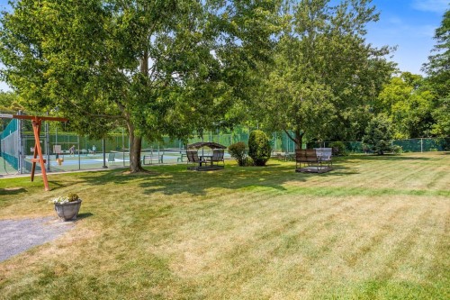 Autre - 109-4520 Prom. Paton, Laval (Chomedey), QC - Outdoor