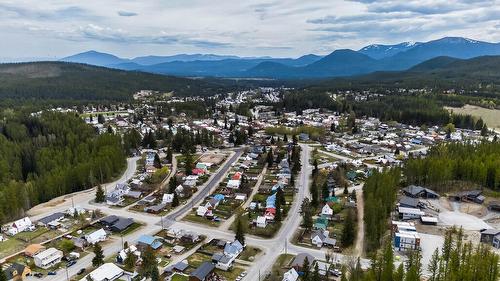 701 5Th Avenue, Kimberley, BC - Outdoor With Deck Patio Veranda