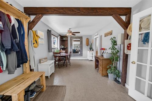 701 5Th Avenue, Kimberley, BC - Indoor