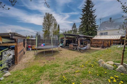 701 5Th Avenue, Kimberley, BC - Outdoor