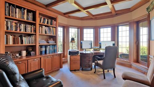 3240 Pooley Road, Kelowna, BC - Indoor Photo Showing Office