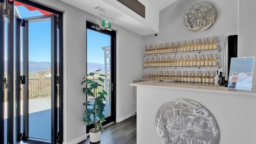 3240 Pooley Road, Kelowna, BC - Indoor Photo Showing Other Room