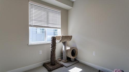 172-4025 Gellatly Road, West Kelowna, BC - Indoor Photo Showing Other Room