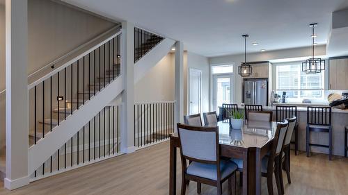 173-4025 Gellatly Road, West Kelowna, BC - Indoor Photo Showing Dining Room